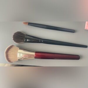 Professional 3-Piece Women’s Makeup Brush Set — Black and Red